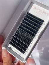Load image into Gallery viewer, 0.05 Luxury Lash Tray
